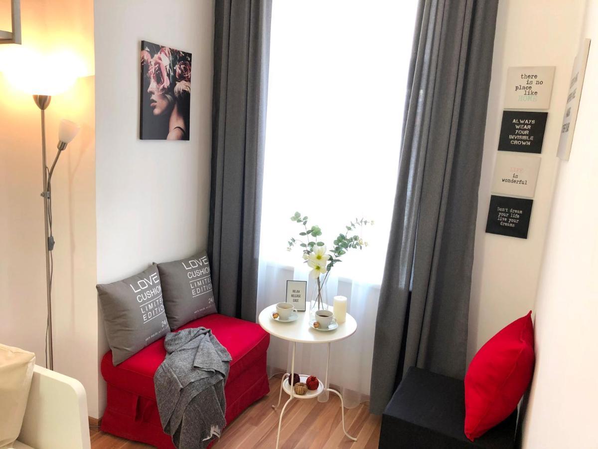 Apartament "Be My Guest" Near Metro Station! Wiedeń Zewnętrze zdjęcie