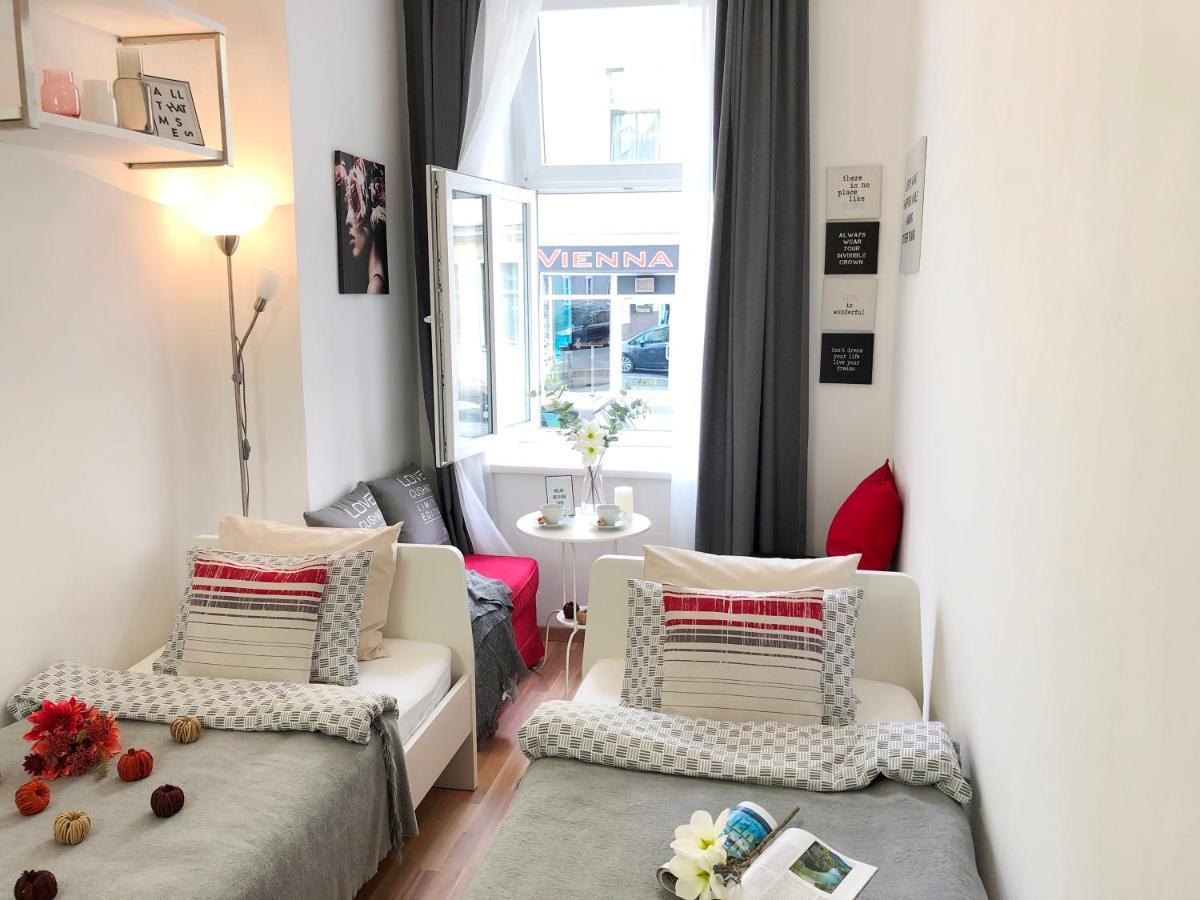 Apartament "Be My Guest" Near Metro Station! Wiedeń Zewnętrze zdjęcie